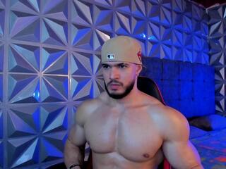 Jonas Lewis webcam model stream image