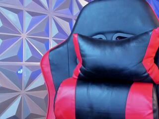 Jonas Lewis webcam model stream image