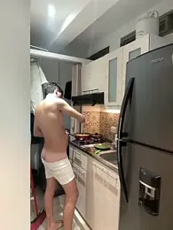 RicoValen webcam model stream image