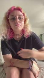 Emy_2002 webcam cam4 model stream image