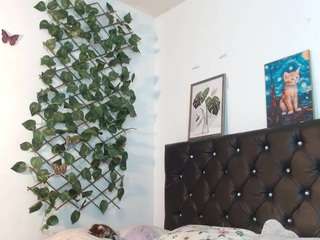 ameliejoness webcam model stream image