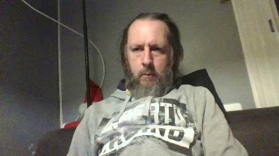 queue83100 webcam model stream image