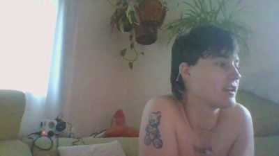 Missnaughty33 webcam cam4 model stream image