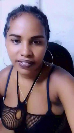 Antoinella34 webcam model stream image