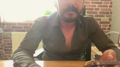 AktOnly webcam model stream image