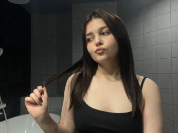 SharlaGeerdes webcam model stream image