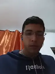 Tchutom webcam stripchat model stream image
