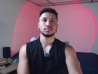 Yeff Stone webcam model stream image