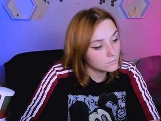 casey-meow webcam model stream image