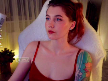 HoneyCherry webcam bongacams model stream image