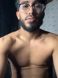 TU-MORENOO webcam model stream image