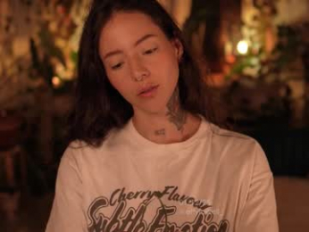 effylowell_ webcam model stream image