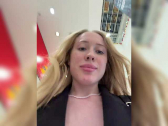 LiiBaby webcam model stream image