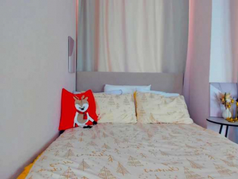 maebarbie webcam model stream image