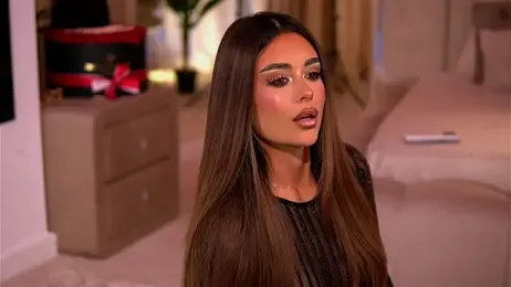 YasmineShaw webcam stripchat model stream image