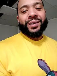 tripping385 webcam model stream image