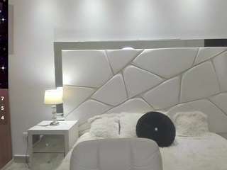 karliie-kloss webcam model stream image