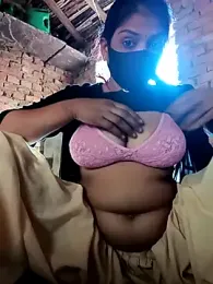 hemayadav111 webcam model stream image