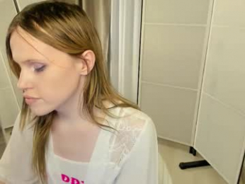 effiemur webcam model stream image