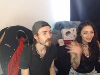 Aaronandelizabeth webcam model stream image