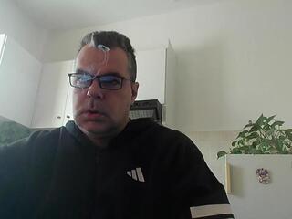 John Kings webcam model stream image