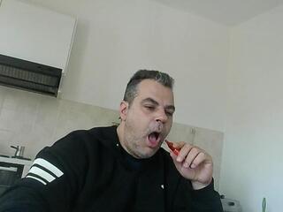 John Kings webcam model stream image