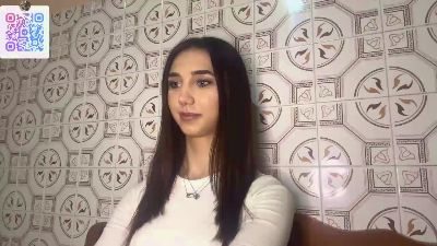 LexieVaka webcam model stream image