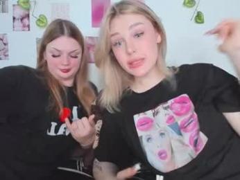 krisi_myrr webcam model stream image