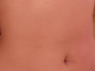 Emma Castillo webcam flirt4free model stream image