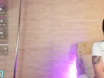 sarahadams webcam model stream image