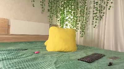 Lindablyee webcam model stream image