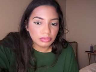 icyalexandra webcam model stream image