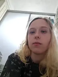 Public_Katrisha webcam model stream image