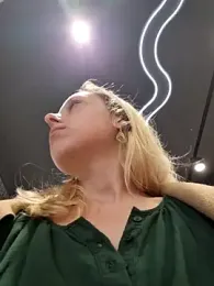 Public_Katrisha webcam model stream image