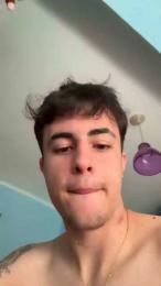 Alvaroguisan webcam cam4 model stream image