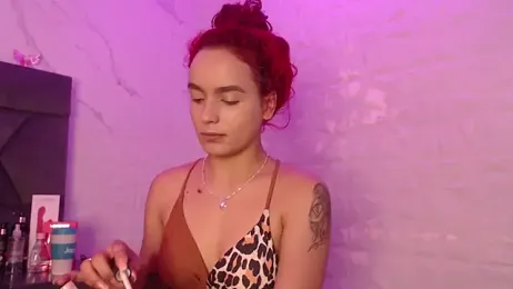 Maia_Park webcam model stream image