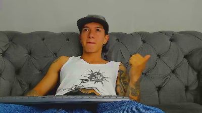 sweet_ryan_ webcam model stream image