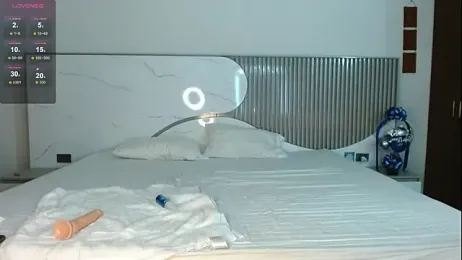 SkyFox_11 webcam stripchat model stream image