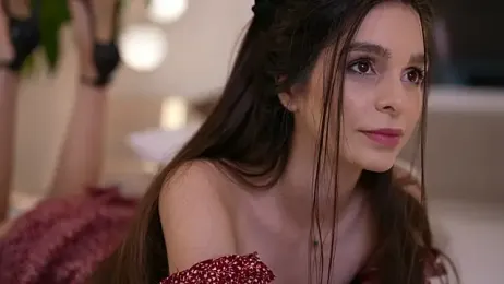 DoviaClaire webcam model stream image