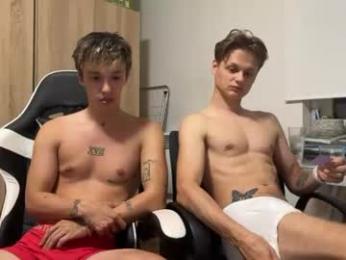 dylanandollie webcam model stream image