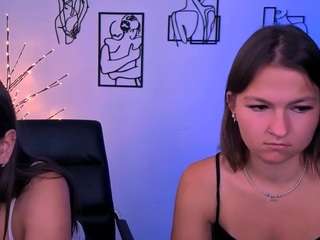liana-best webcam model stream image