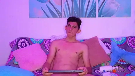 Ana_and_Leo webcam model stream image