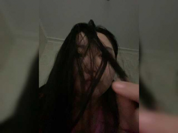 Annya_anka webcam model stream image