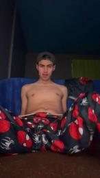 Dieguitoop webcam model stream image