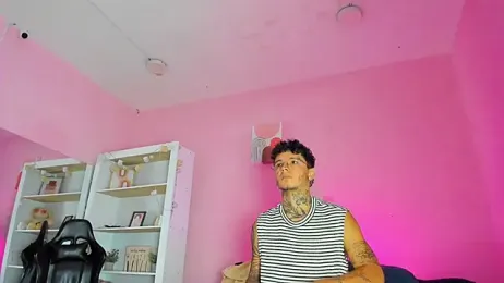 Ian_Castillo_ webcam model stream image