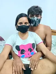 Your___Riya webcam model stream image
