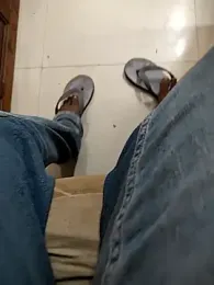 COUPLLE_VILLAGE webcam model stream image