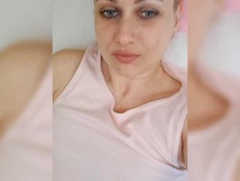 Linaaaaa_-- webcam bongacams model stream image