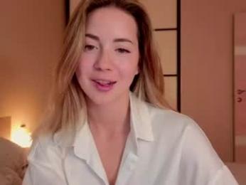 emmi_rosee webcam model stream image