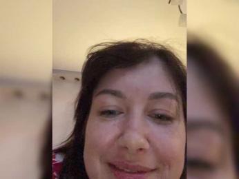 KatrinZeta webcam model stream image